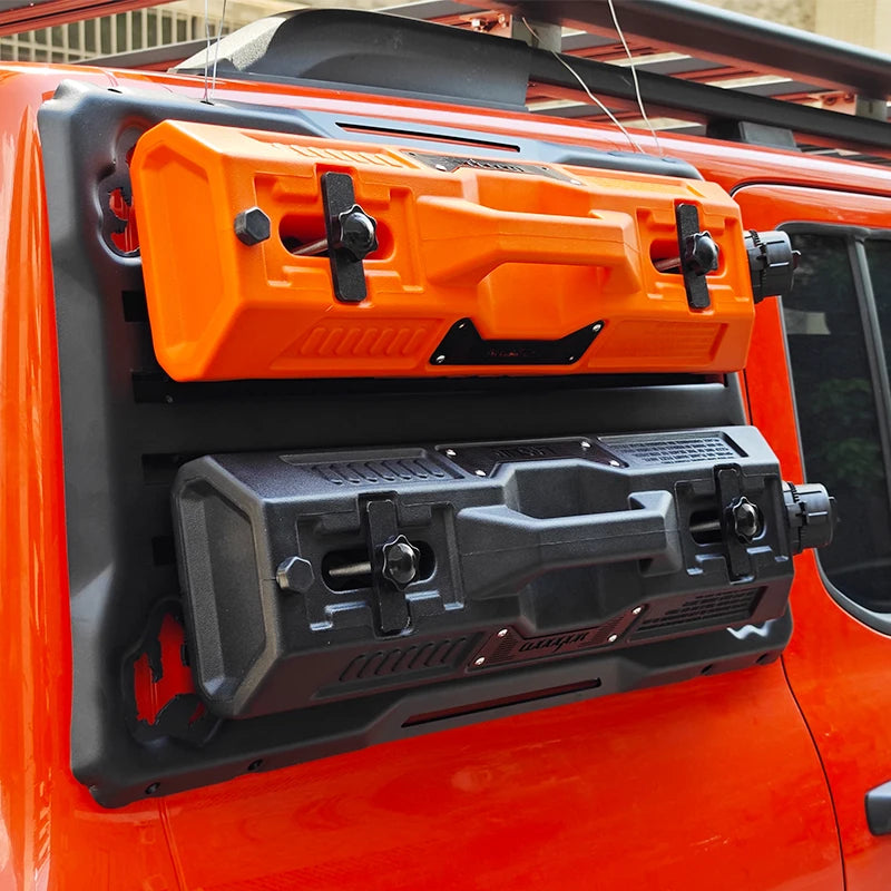 Portable 6.5L Plastic Emergency Oil Drum Car Outdoor Water Tank Trailer Hitch 1.7 Gallon Anti-static Gas Can Off-road Fuel Tank 2